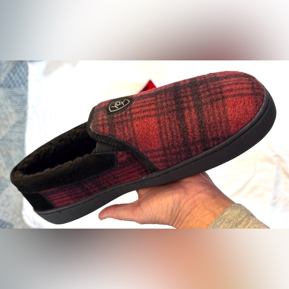 ARIAT New in Gift Tin Plaid Felt Men’s Fleece Slippers - Picture 6 of 14